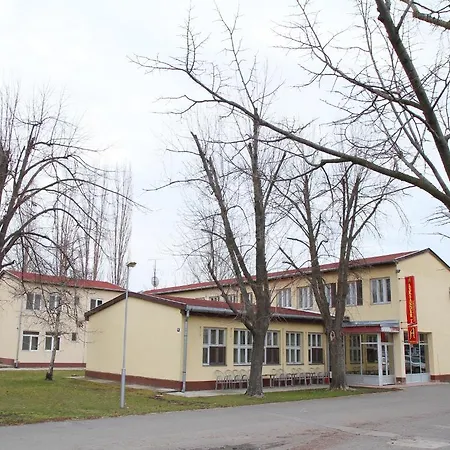 Aleksander A
